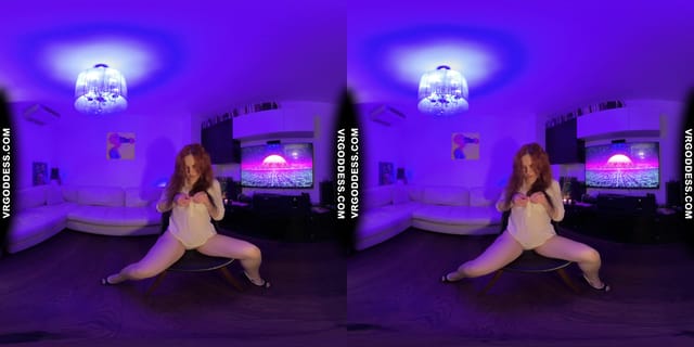 Late Night Striptease Dancer Lea Deep Glass Dildo Masturbation VRgoddess — photo 8