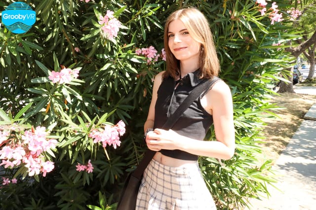The Summers Student Sydney Summers GroobyVR — photo 18