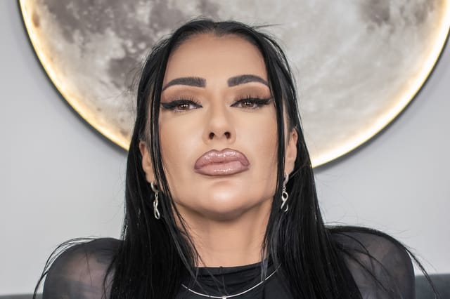 Seduce & Indulge: The Seduction VR porn — photo 8