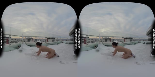 Teen Hookah Smoking Pussy Playing 18yo Rosalina Naked Snow Angel VRgoddess — photo 5