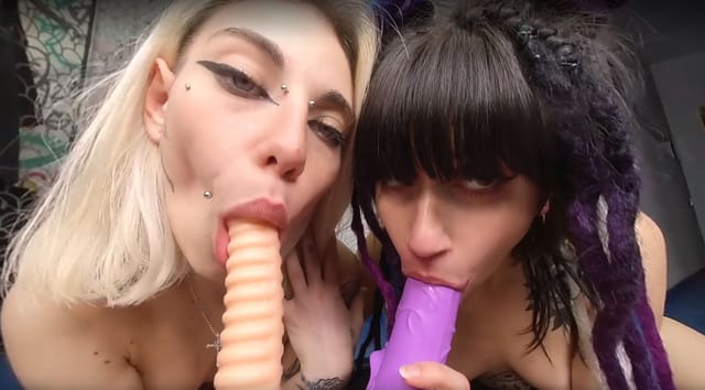 Beautiful Misses Have Fun With The Slave Dalila Dark Psylocina ItalianFetishVR — photo 9