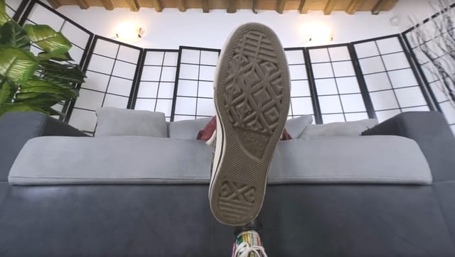 A Bored Woman Shows Off Her Sexy Feet Redsnow VRFootFetish — photo 6