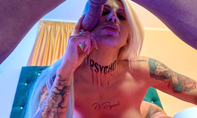 Nicole Barbie - Cuckolded In Adult LiveCam Show VRMansion — photo 9