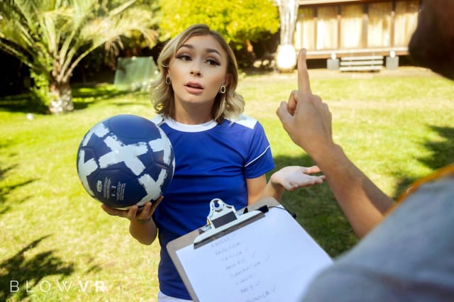 Loving Blowjob with Chloe Temple BlowVR — photo 1