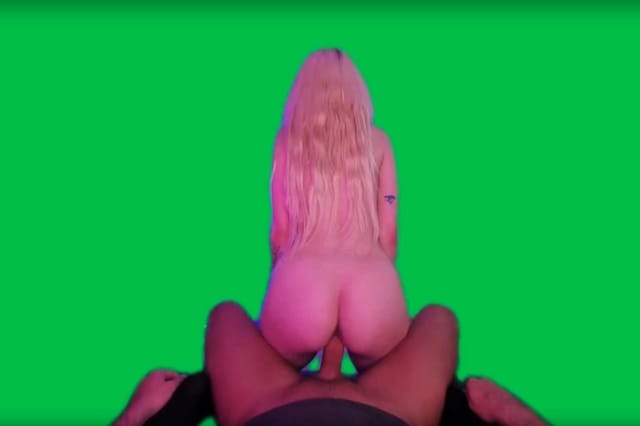 Erotic Gaming Session starring Amber Kawaii (Passthrough) VR pornnow — photo 1