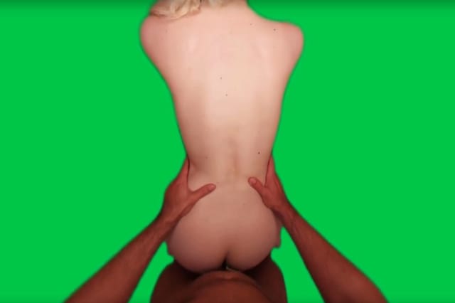 Erotic Massage starring Amber Kawaii (Passthrough) VR pornnow — photo 4