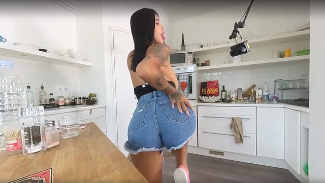Oh My Fucking Goddess BTS Yorgelis Carrillo AllVRPorn — photo 4