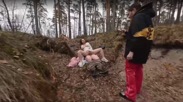Outdoor With Monika K VRXClouds — photo 1