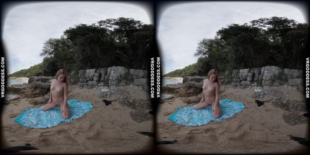 Kristina Masturbating And Showing Her Pussy On A Secluded Beach In Italy VRgoddess — photo 3