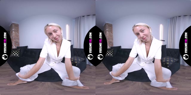 180VR Video, Naked Nico Shows Her Vacation Tan Lines FeelmeVR — photo 2