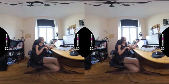 Margarita Young Teen Virtual 3D Strip in My Office FeelmeVR — photo 3
