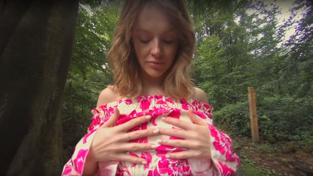Natalia Forrest Flashing BlissAVR — photo 7