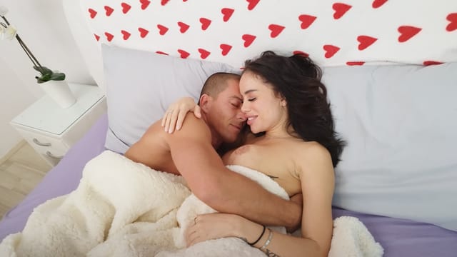 RAW ROMANTIC SEX w HUGE COCK HUBBY Immoral Family — photo 6