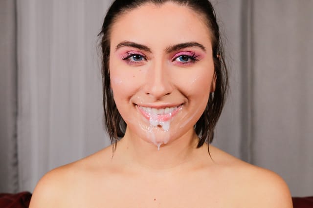 Stepdad, I Want To Cum All Over Your Hard Cock SeductiveVR — photo 4