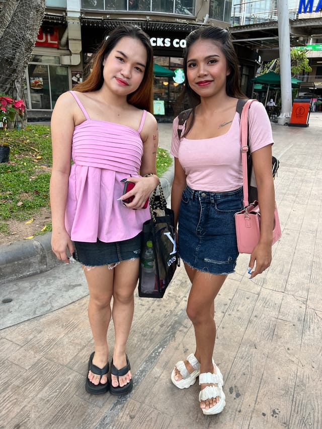 Sexy Nurses And Best Friends Ready To Heal And Please You VRinAsia — photo 1
