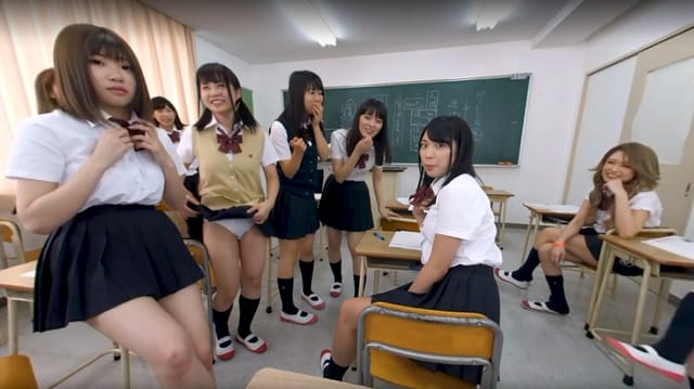 Girls Are Always Horny At My School Where There Are Very Few Men - Japanese Harem VR P1 TMA — photo 2