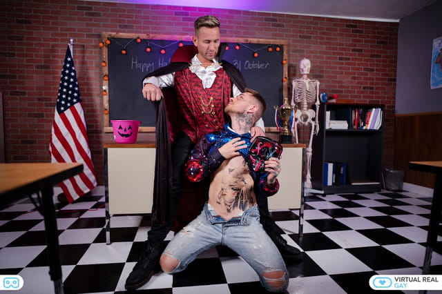 Halloween Escape Room Summer Blayne Zak Bishop VirtualRealGay — photo 2