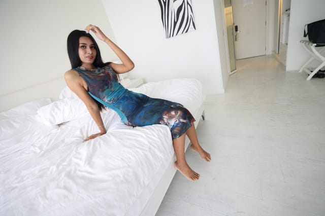 Hot Asian Saleslady Gives it All To Become A Model Fanta JohnTronDiaries — photo 5