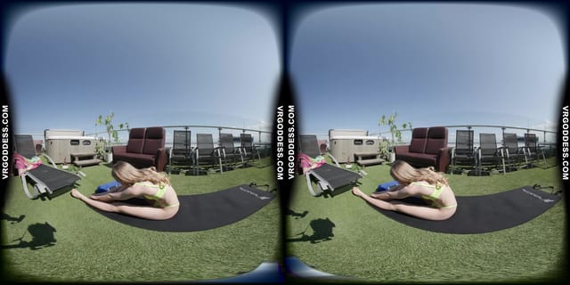 Kitty Kate Nude Yoga Afternoon On A Sunny Windy Day VRgoddess — photo 2