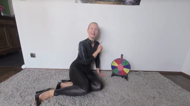 Blonde Hexe in a German femdom solo scene turns the wheel for a 4K VR POV experience with blonde hair.