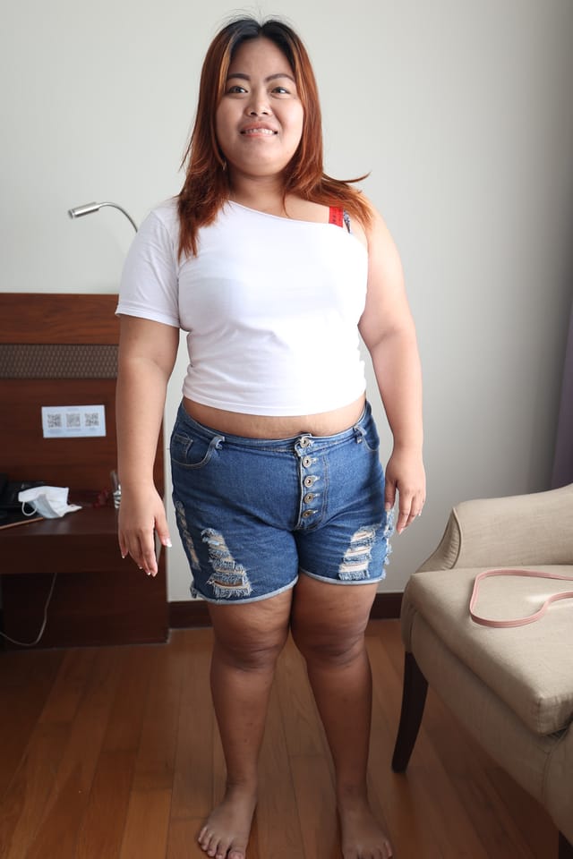 Fat Thai Tinderdate Needs Urgent Banging And White Sperm Aom JohnTronVR — photo 1