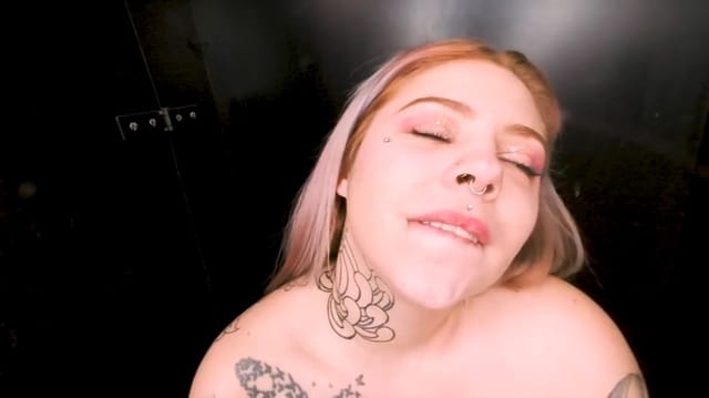 Chubby CockSucker Devouring Cum At The GloryHole Angie Babydoll PutaLocura — photo 1