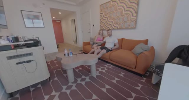 Caught her stepdaughter, fucks the boyfriend Sierra Spunk VRHotwife — photo 2