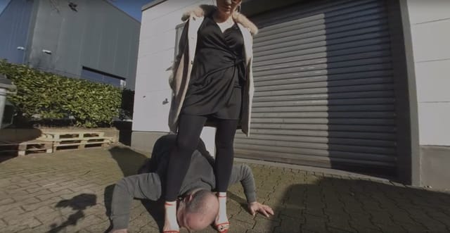 Sabdeluxe - Outdoor Footdate Sabdeluxe VR — photo 3