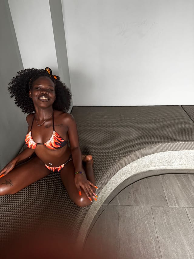 Black ASS Amelia STAR - TEASING vol.2 (Black ASS AFRICAN in THAILAND) Vagina Reality — photo 3