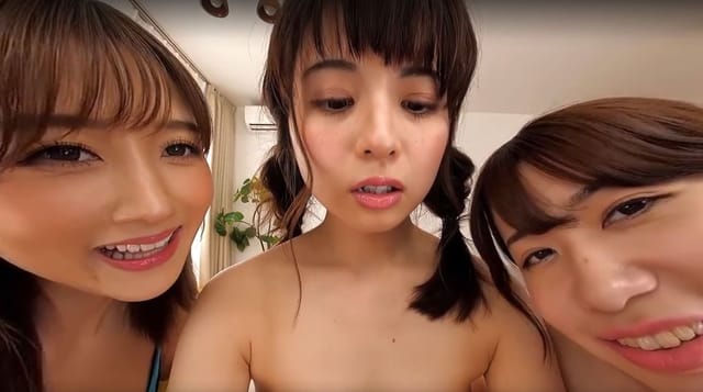 Hibiki Otsuki, Manami Oura and Nanase Asahina perform oral sex in a dormitory during this 60 FPS SOD Harem VR video
