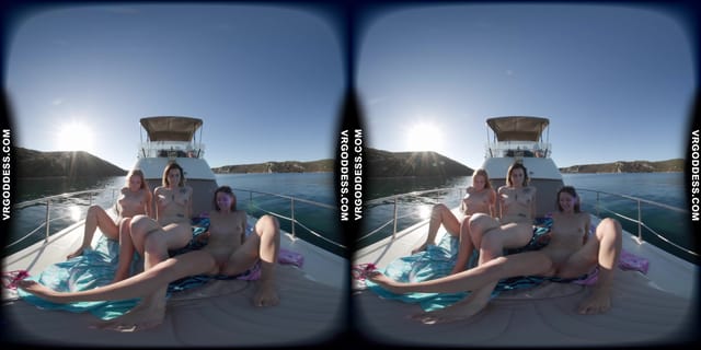 Lesbian Yacht Afternoon On Vacation In Italy With Kristina Emmux And Rebeka Ruby VRgoddess — photo 6