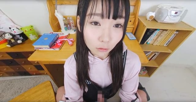 Hikari Nozomi, Kurumi Suzuka, and Asuka Momose perform oral sex in a classroom setting in this 4K VR POV video.