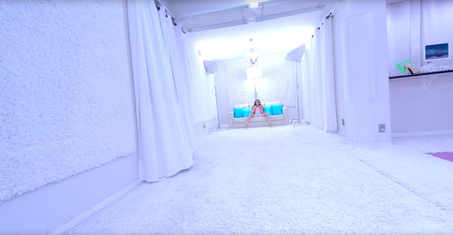 Beautiful Teen Blonde Strips in The White Studio Daisy Foxxx NewPornStarlets vr porn video1 — photo 45