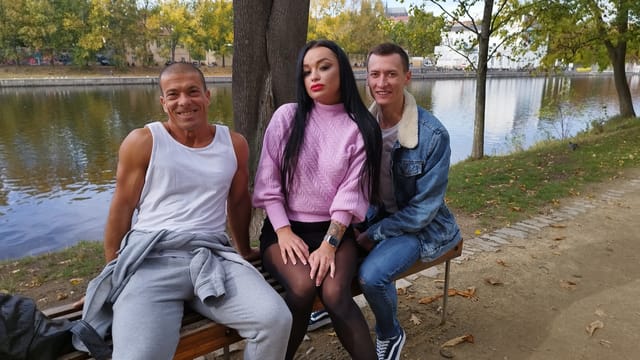 VR BEHIND THE SCENES PART TWO - DOUBLE MEAT SANDWICH (DVP) Makes THICK MILF SQUIRT BUCKETS of JOY JUICE — photo 4